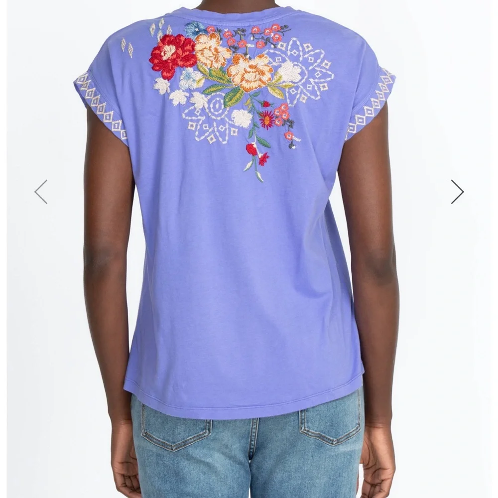 Johnny Was Josephine Relaxed Tee - Picture 4 of 7